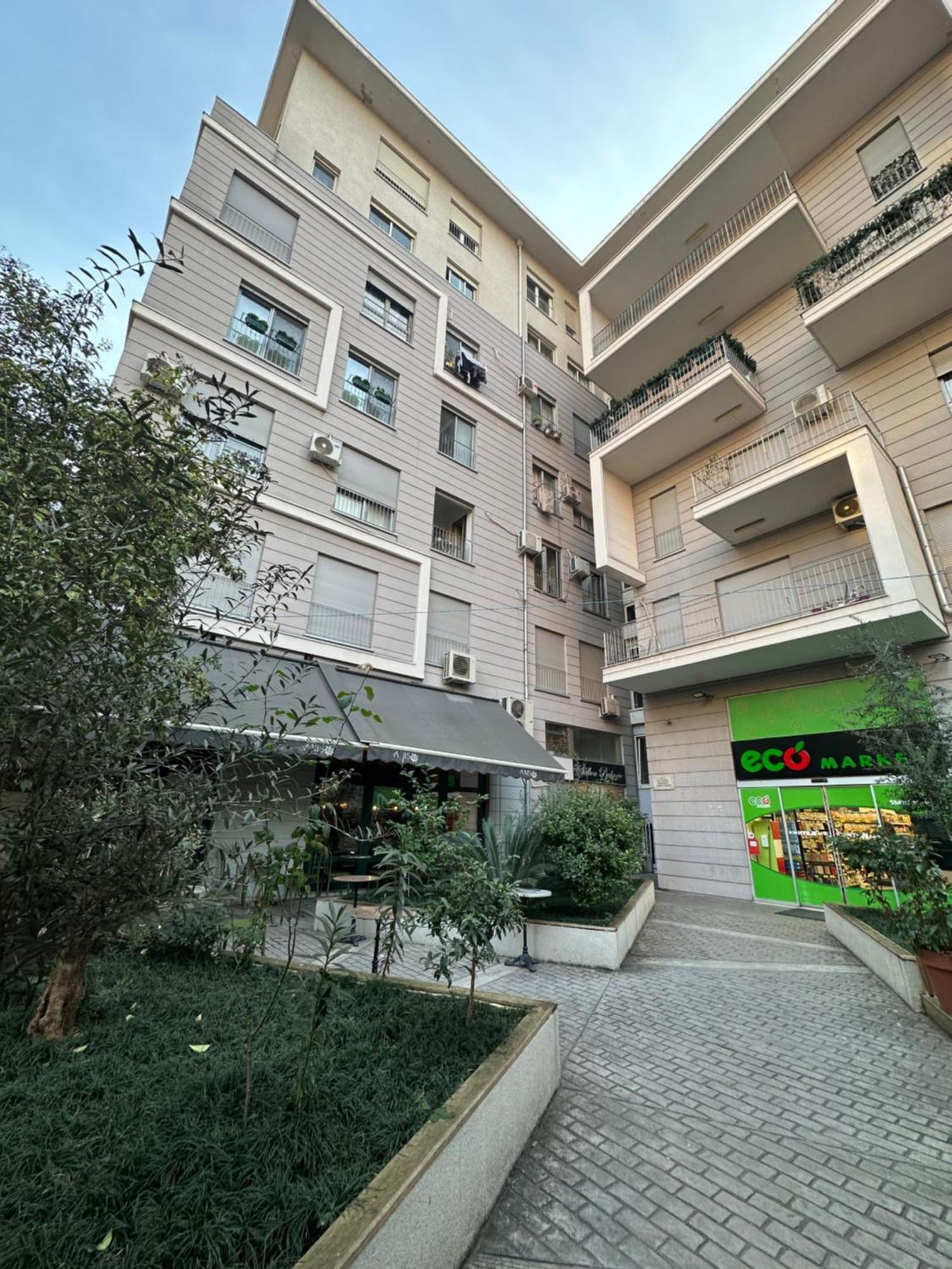 Appartement Valeur Center Penthouse Tirana